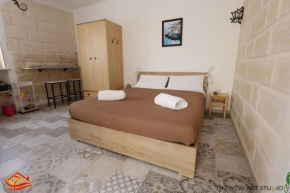 A7passi Salento stone - Indipendent with private Bathroom - kitchenette - completa di tutto